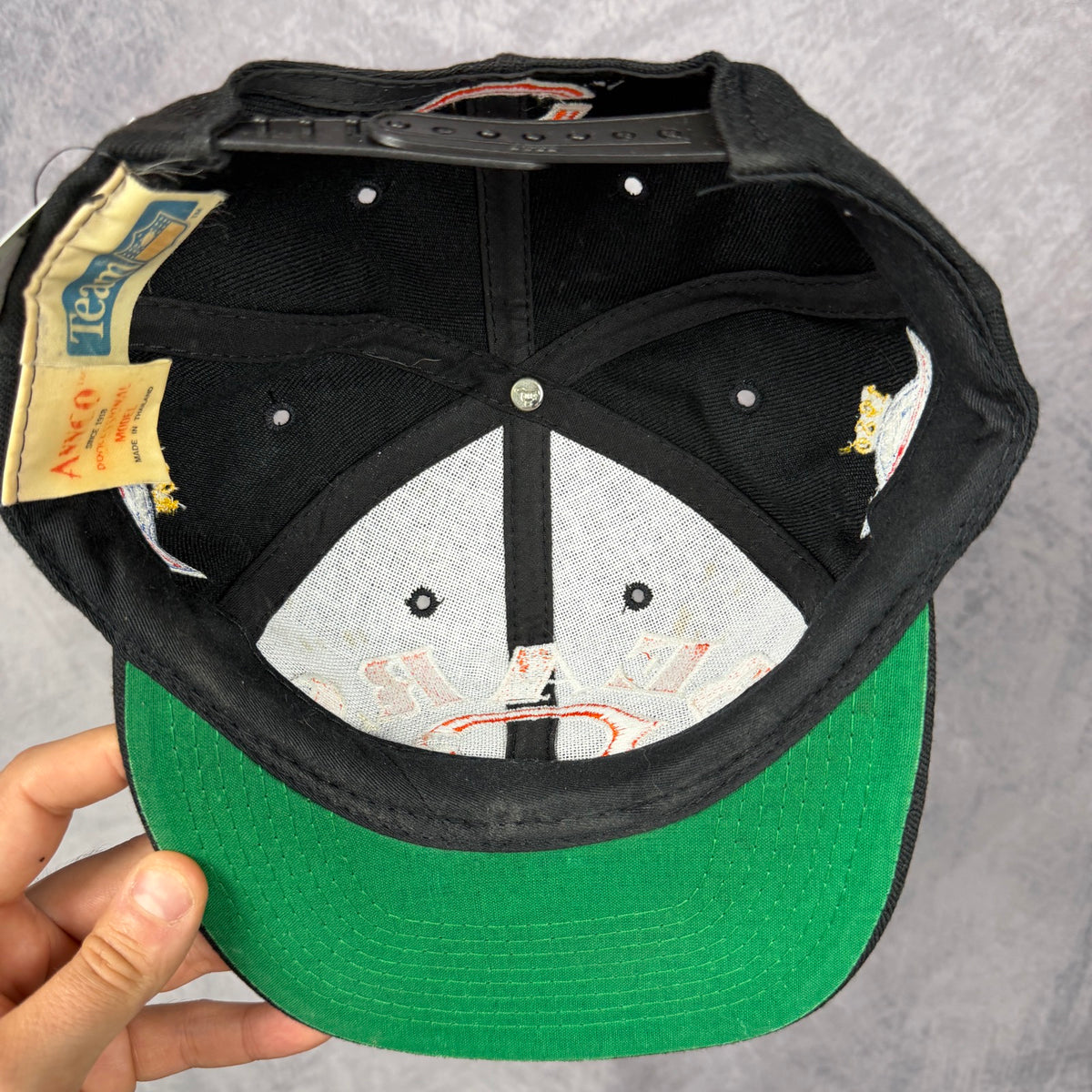 90s Black Chicago Bears Super Bowl XX Champions Snapback Hat 6856