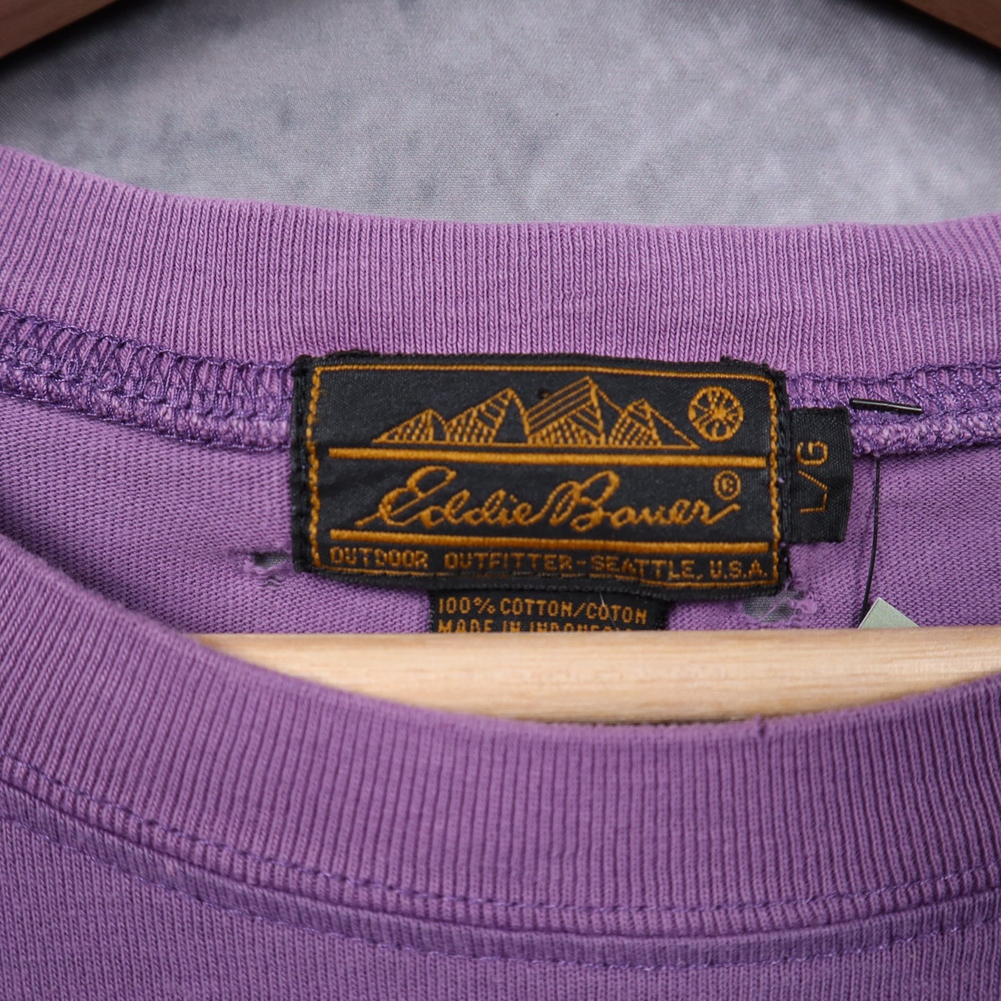 90s Faded Purple Eddie Bauer Blank Pocket Shirt 5508