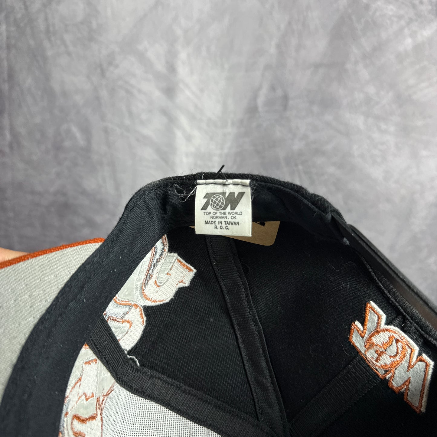 90s Texas Longhorns Black Dome TOW Graffiti Snapback Hat 4626