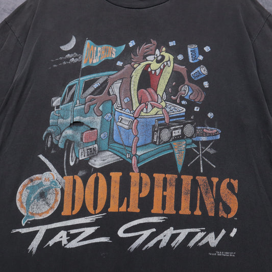 1996 Faded Black Miami Dolphins Taz Gatin' Shirt 6553