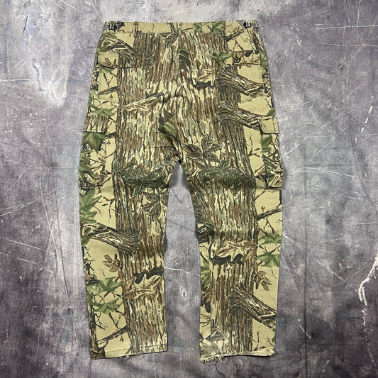 90s Baggy Camo Realtree Cargo Pants 40x31 AW09