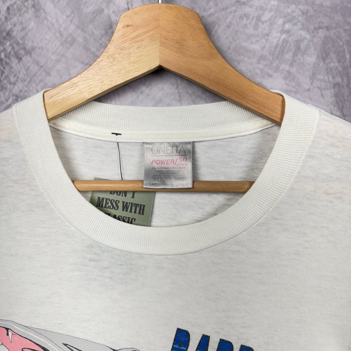 90s White Plymouth Barracuda Shirt 3888