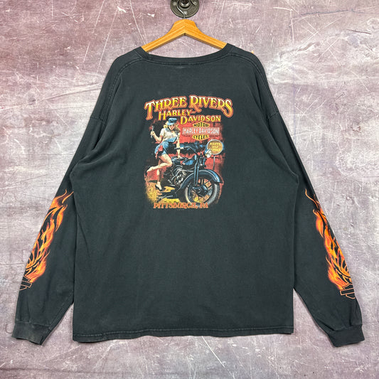 00s Black Harley Davidson Flame Sleeve Shirt 3055