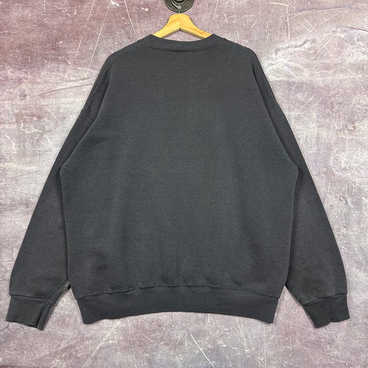 90s Faded Black New York Knicks National Basketball Association Embroidered Crewneck Sweatshirt XL 3000