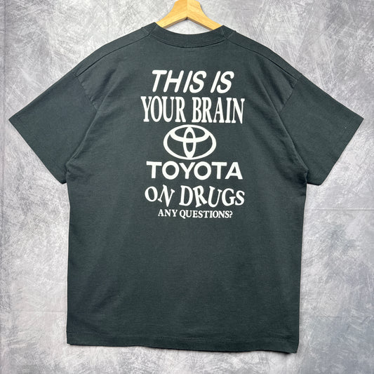 90s Black This Is Your Brain On Drugs Mopar Toyota Shirt 3864
