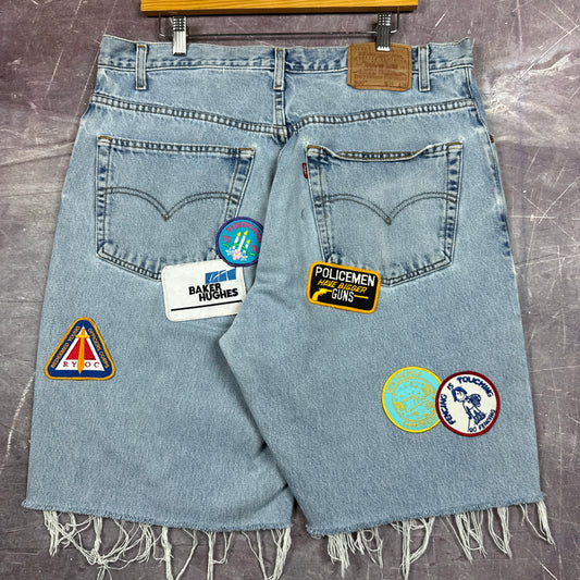 Vintage Light Wash Levi 560 Patchwork Baggy Denim Jean Shorts 35x10.5 17
