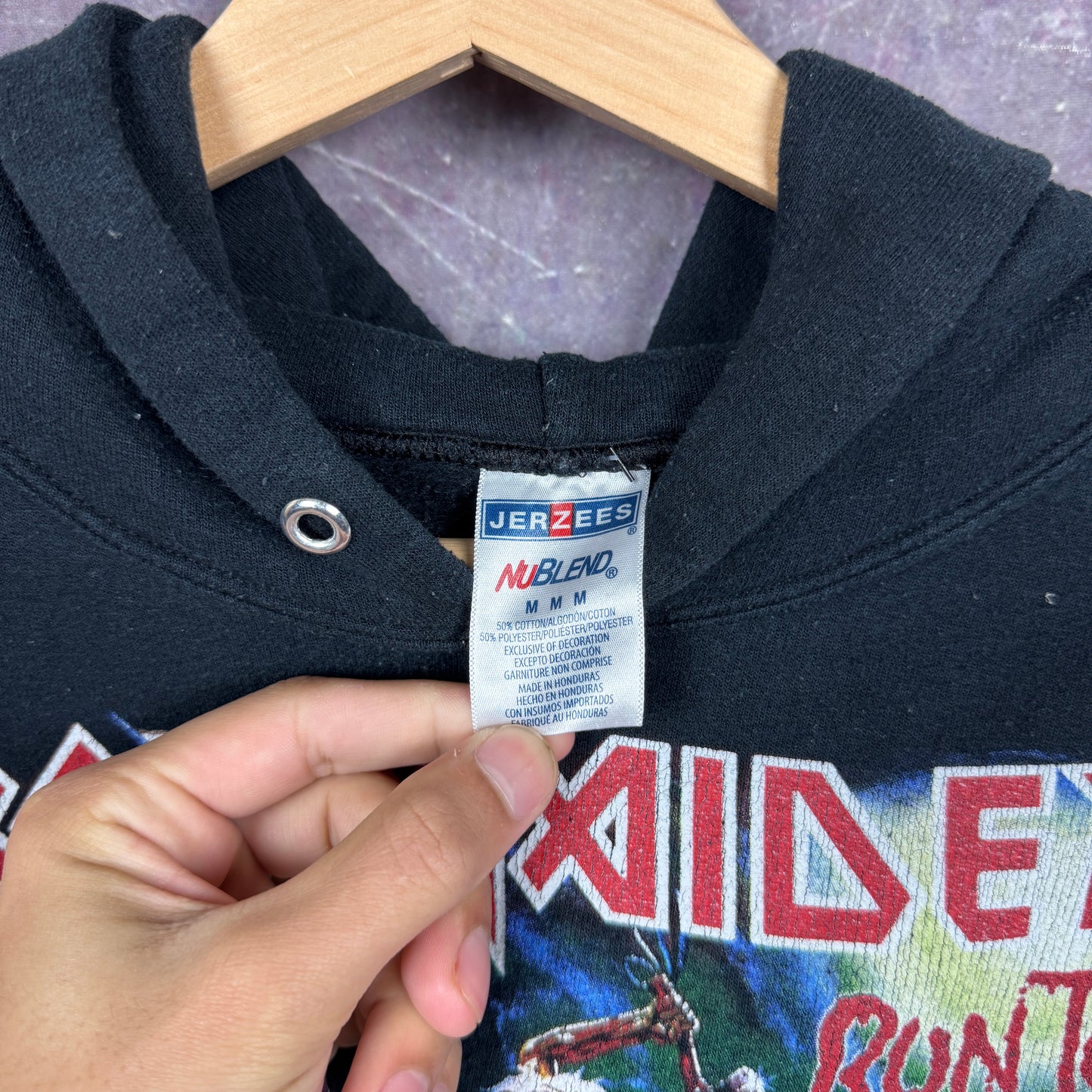 Early 00s Black Iron Maiden Run To The Hills Graphic Hoodie M 1926