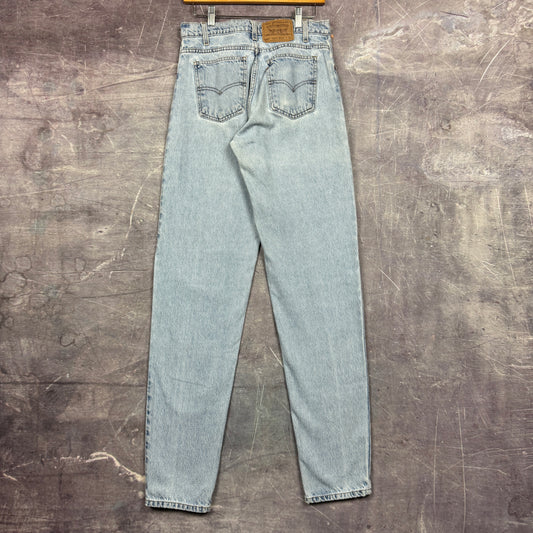 90s Light Wash Orange Tab Levi's 550 Denim Jeans 30x35 0671