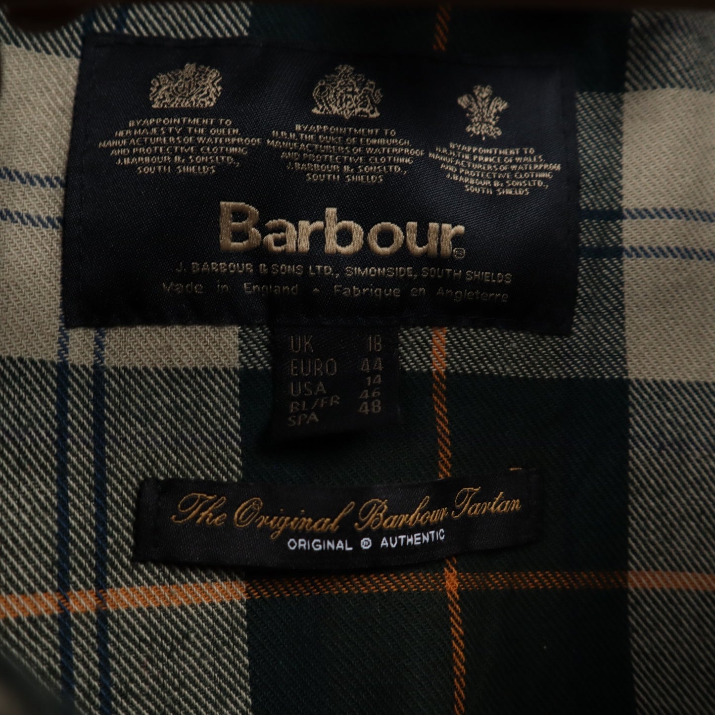 00s Olive Green Barbour Waxed Jacket 5073