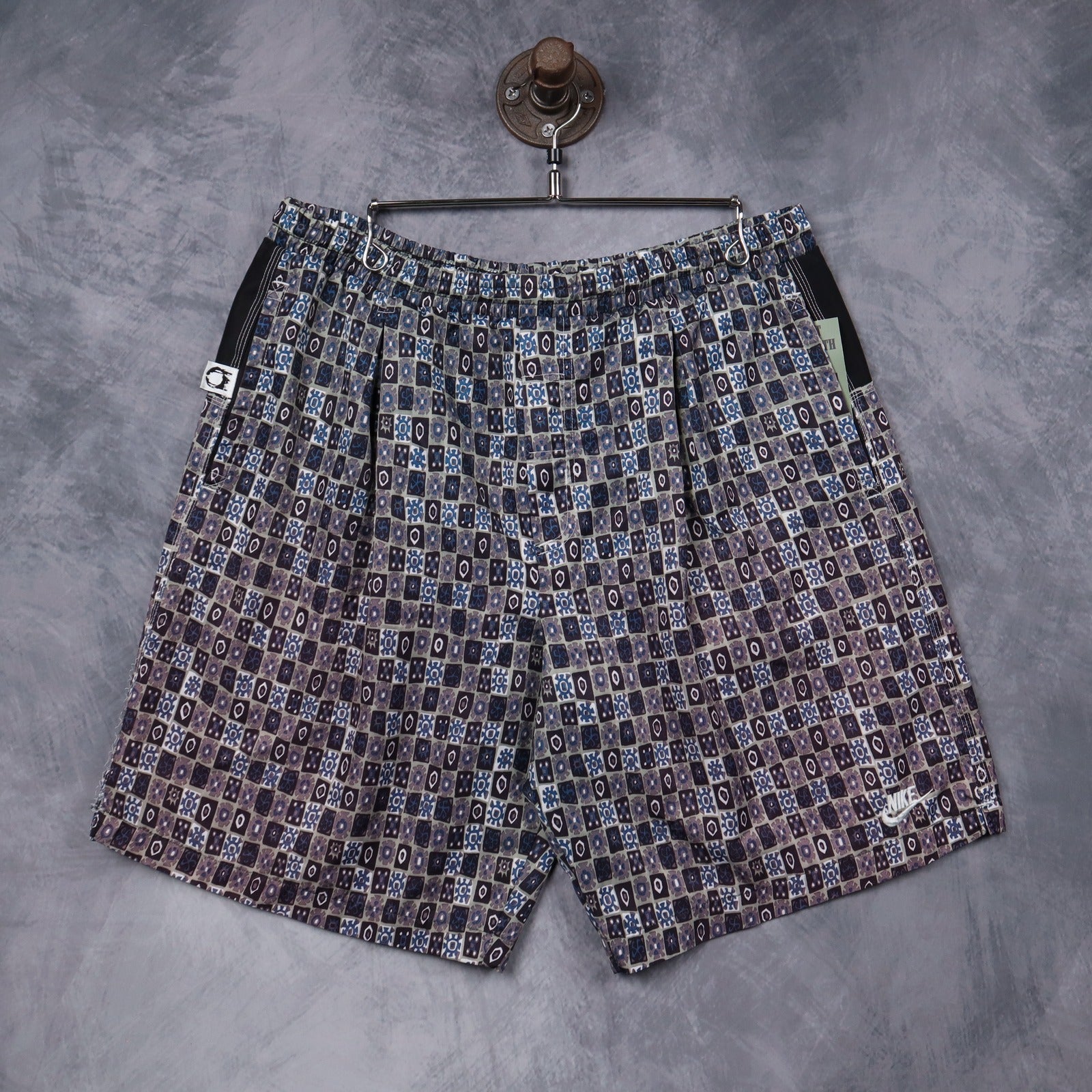 90s Blue Multi Nike Geometric Print Shorts 5201
