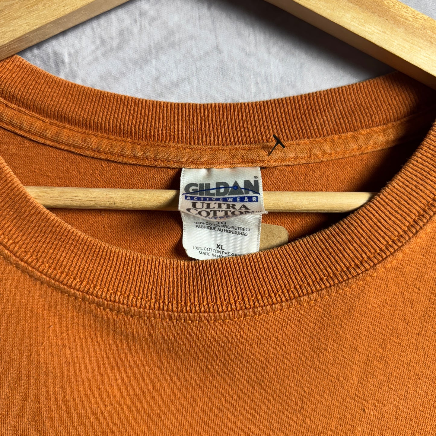 00s Orange Texas Longhorns In-Vince-Able Shirt 4561