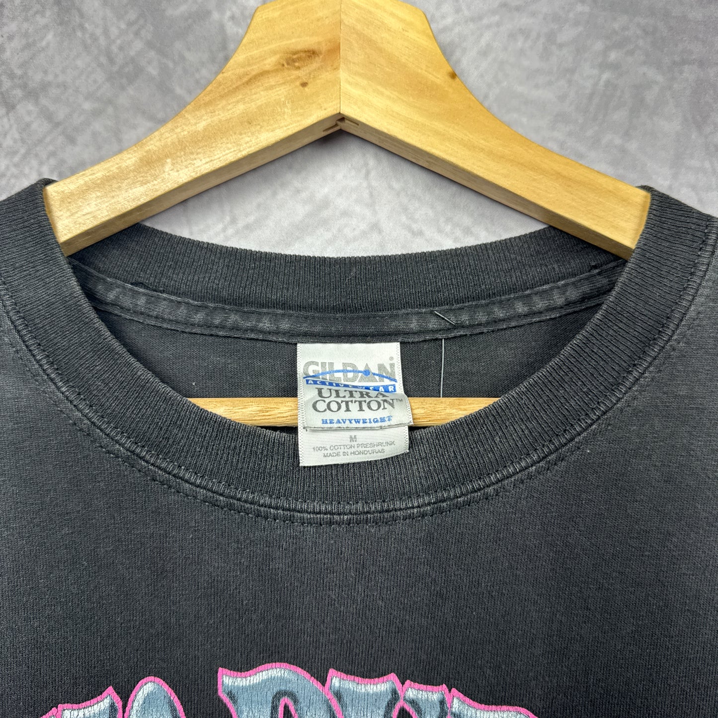 00s Black Pink Puppy Tuff Truck Shirt 3866