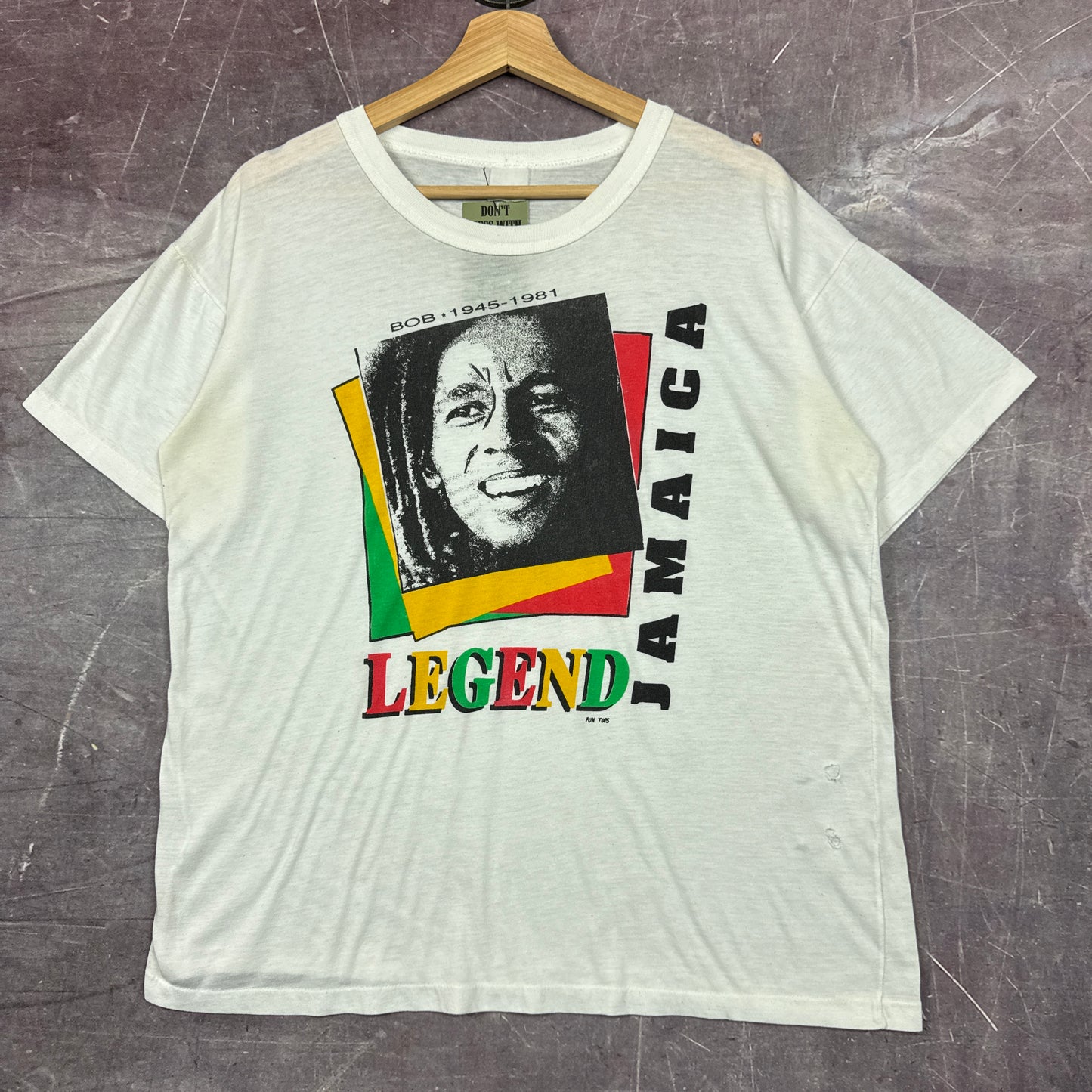 1981 White Bob Marley Memorial Legend Jamaica Graphic Shirt Boxy L 2924