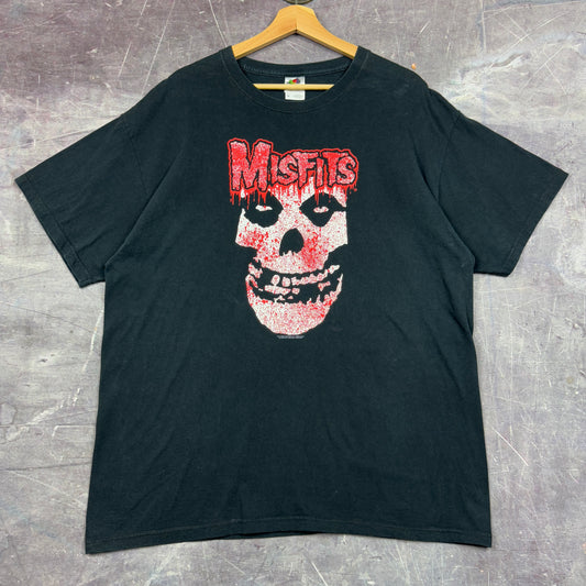 Early 00s Black Misfits Skull Logo Graphic Shirt XL 1109