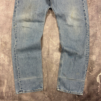 90s Light Wash Levi's 501 Jeans 33x31 U01