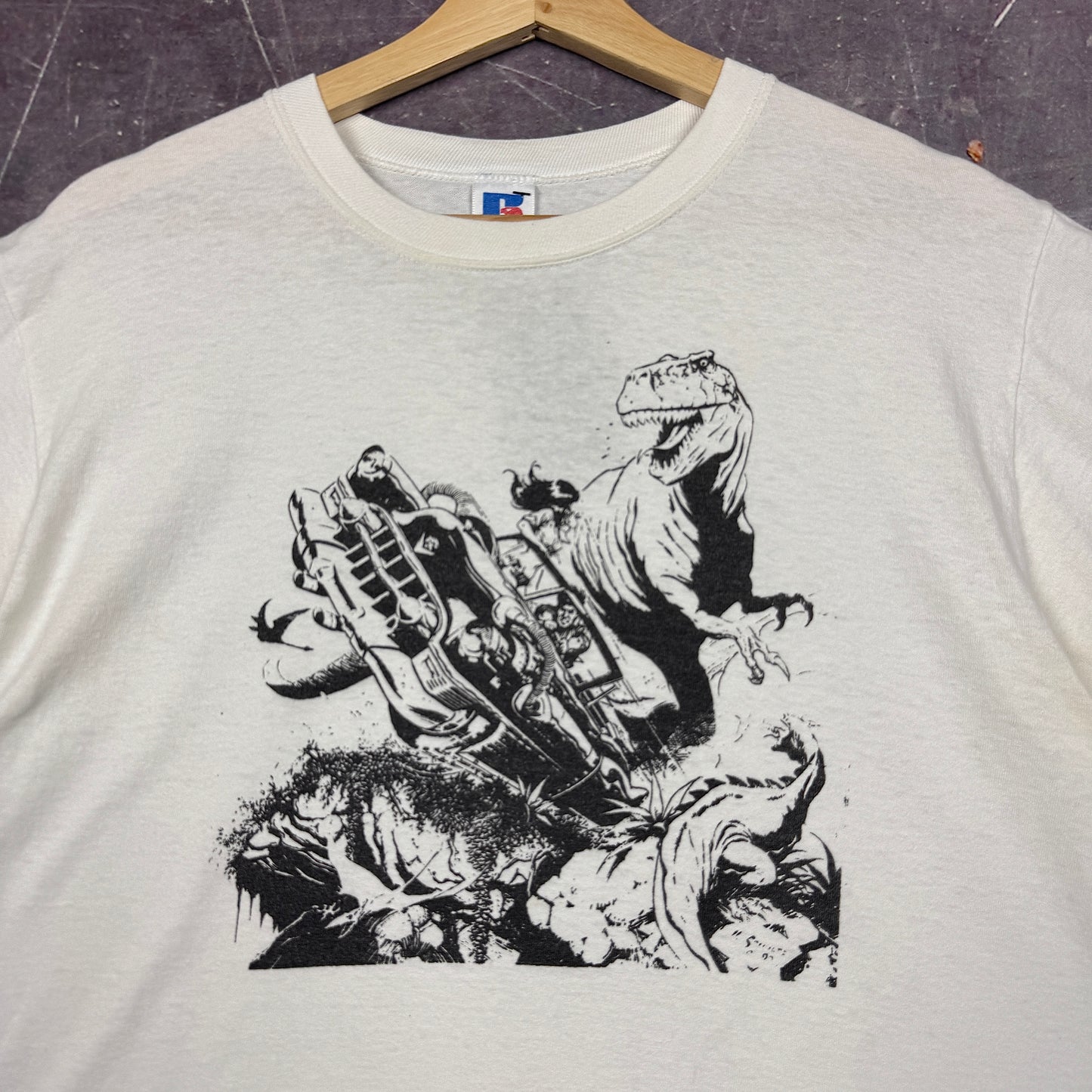 90s White Dinosaur Car Art Graphic Shirt M 0888