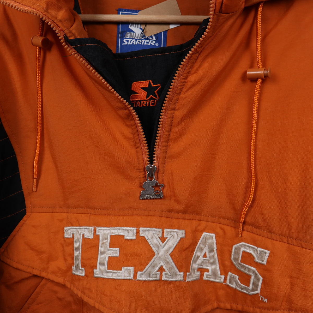 90s Orange University of Texas Longhorns Starter Pullover Puffer Jacket 5923