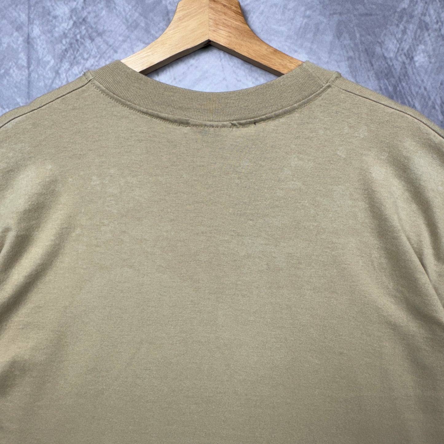 90s Brown Stingray Tee 3979