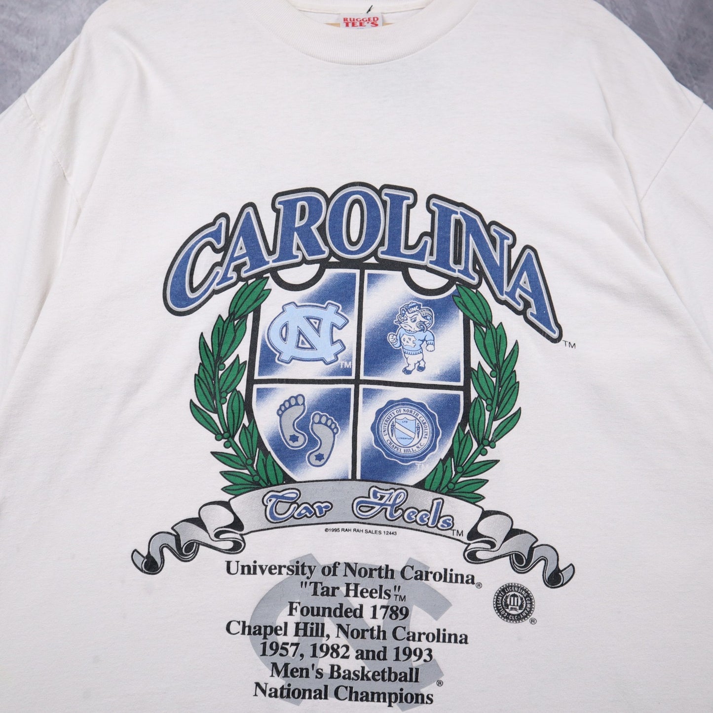 1995 White Carolina Tar Heels Crest Shirt 4684