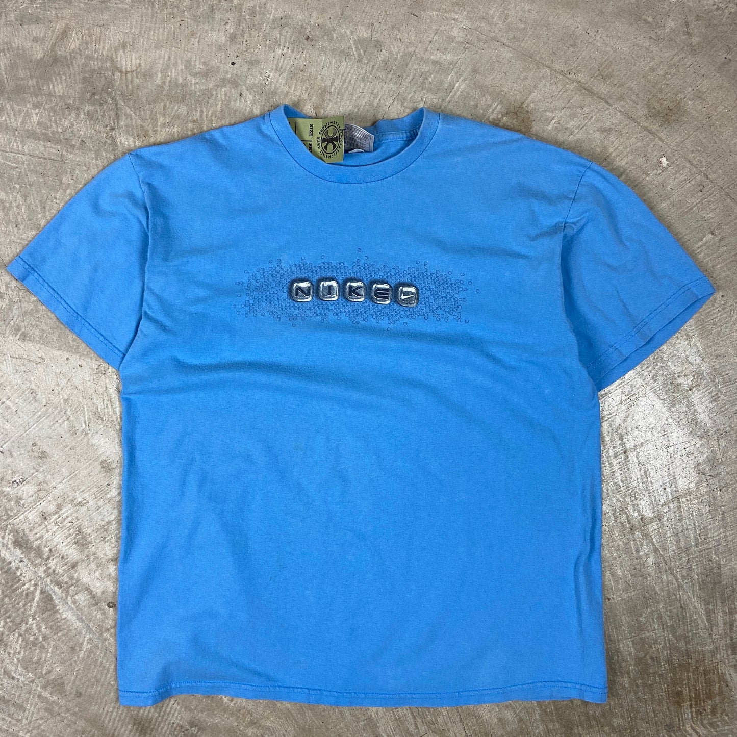 Early 00s Sky Blue Nike Essential Spellout Logo Graphic Shirt L BF23