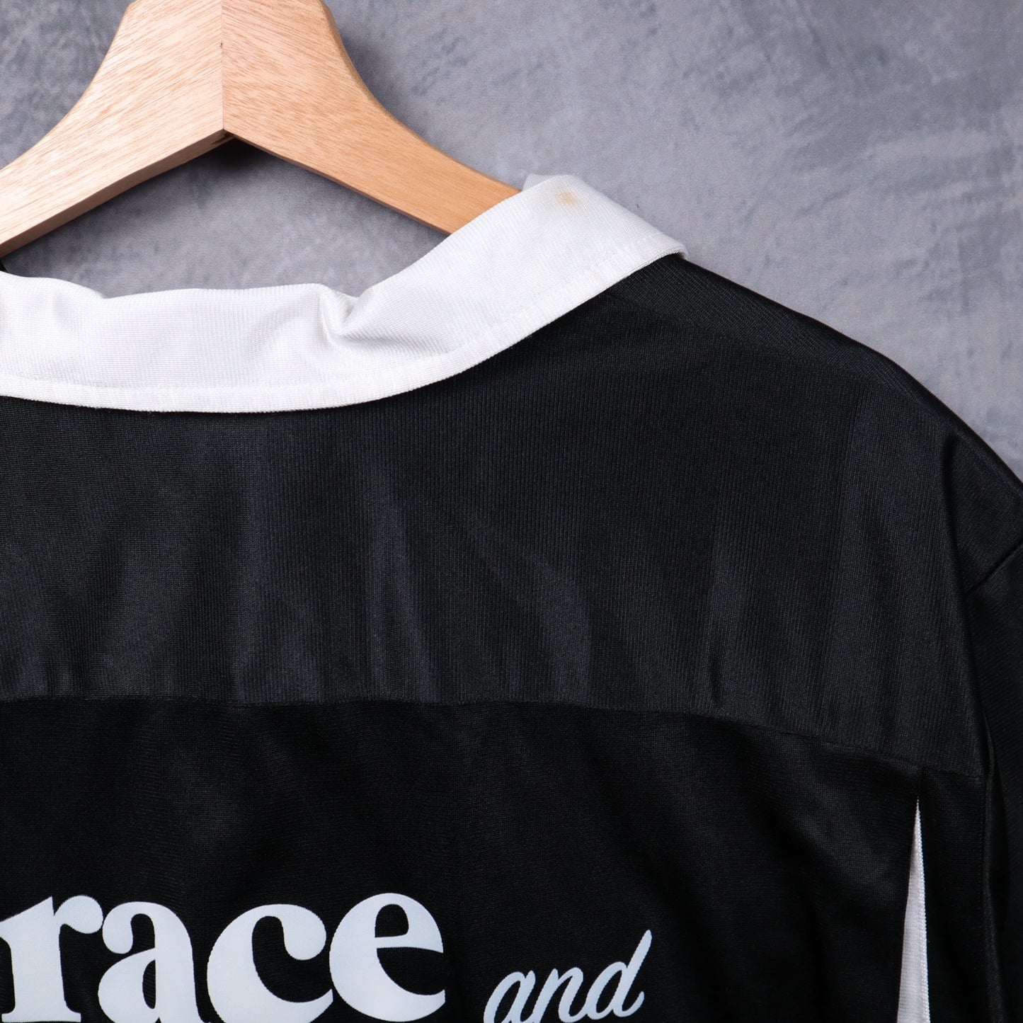 Early 2000s Black Grace and Frankie Jerry Bowling Shirt 5470