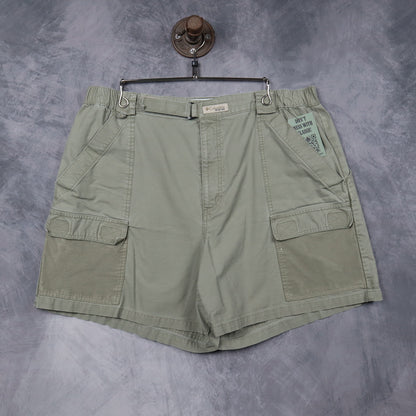 00s Sage Green Columbia PFG Cargo Shorts 5199
