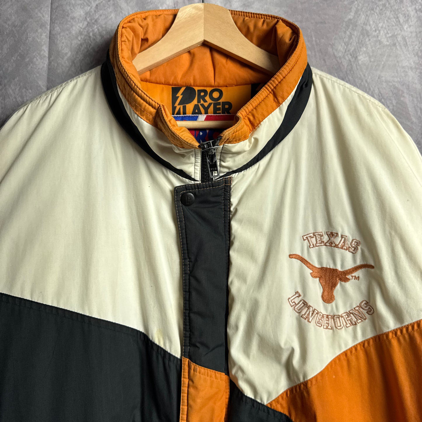 90s Multi Color Texas Longhorns Pro Player Puffer Jacket 4453
