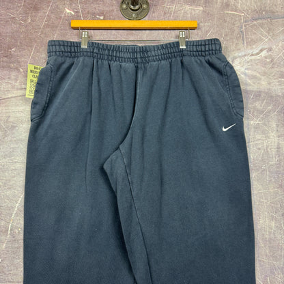 Early 00s Navy Blue Nike Baggy Sweatpants 40x31 2049