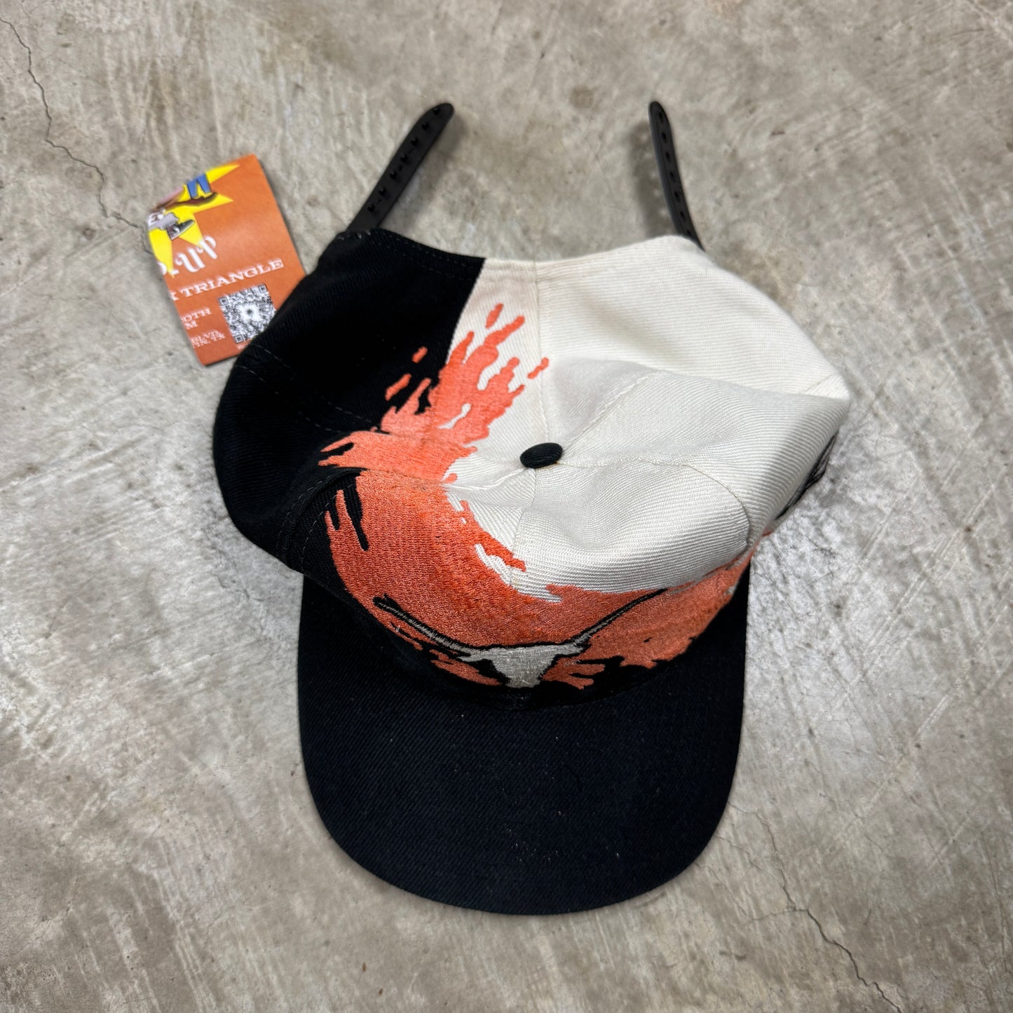 90s White Logo Athletic University of Texas Longhorns Splash Snapback Hat