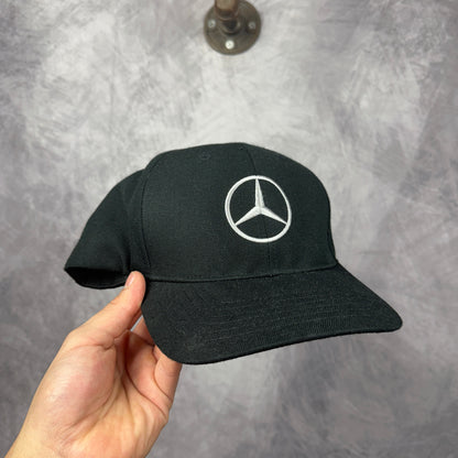 00s Mercedes Hat 4041