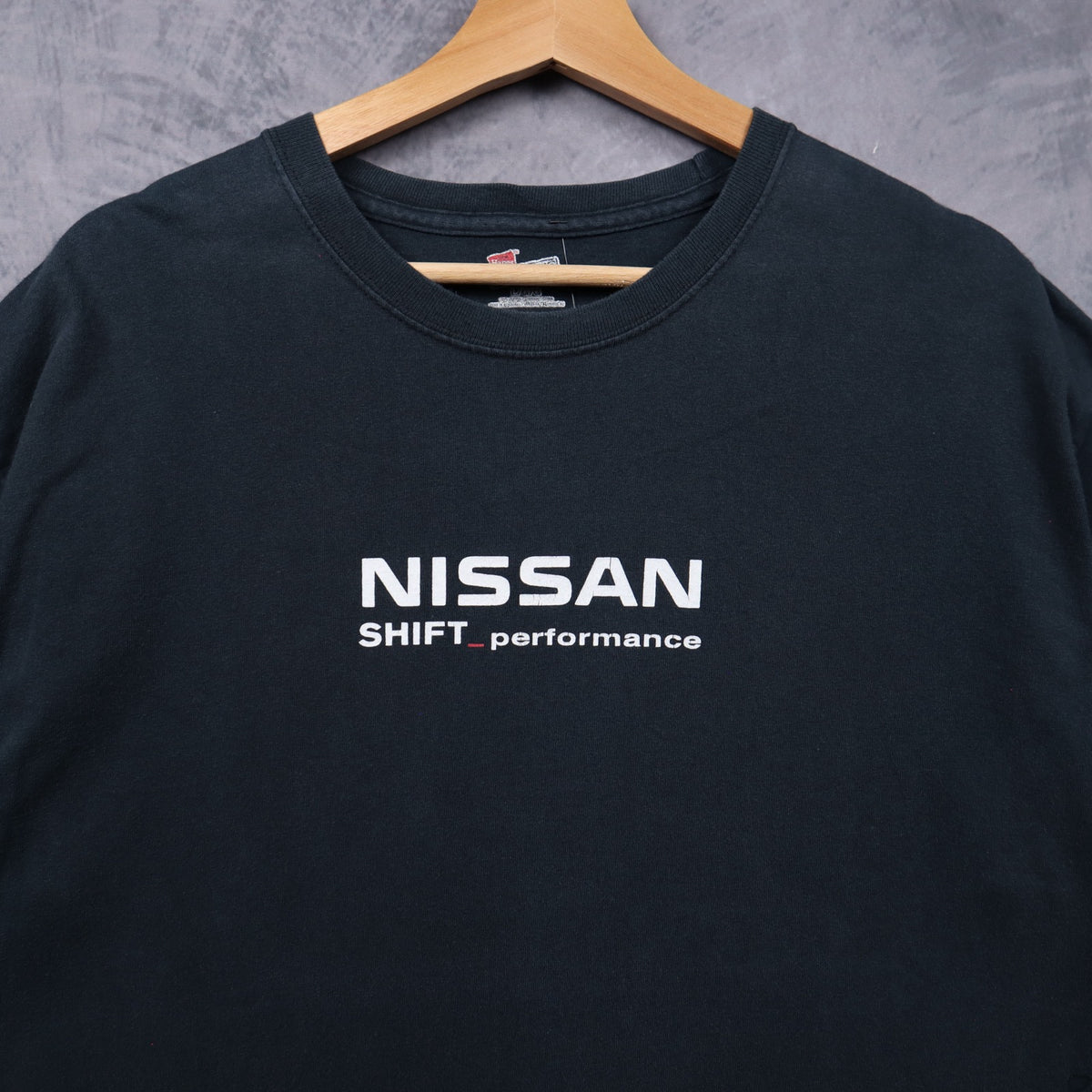 Early 00s Black Nissan Titan Shirt 7245