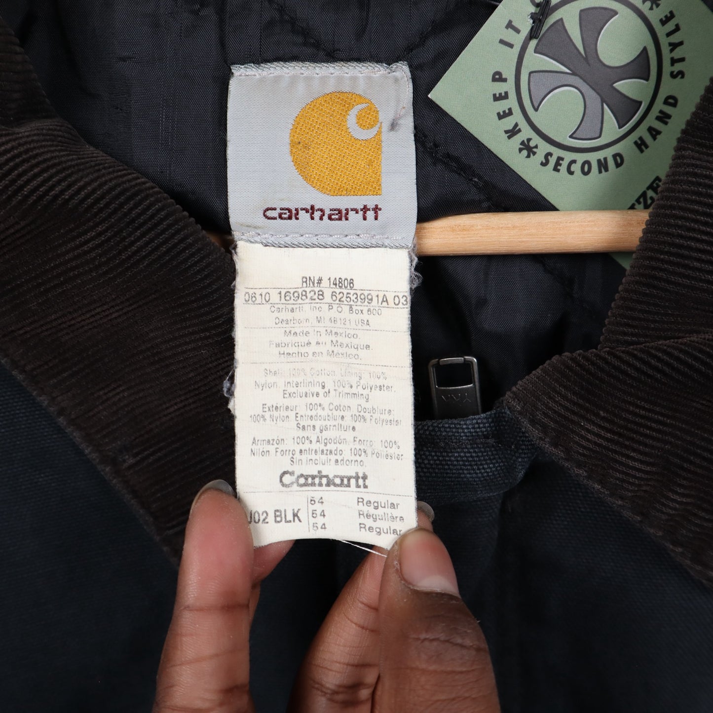 00s Faded Black Carhartt Cropped Arctic Jacket 4804