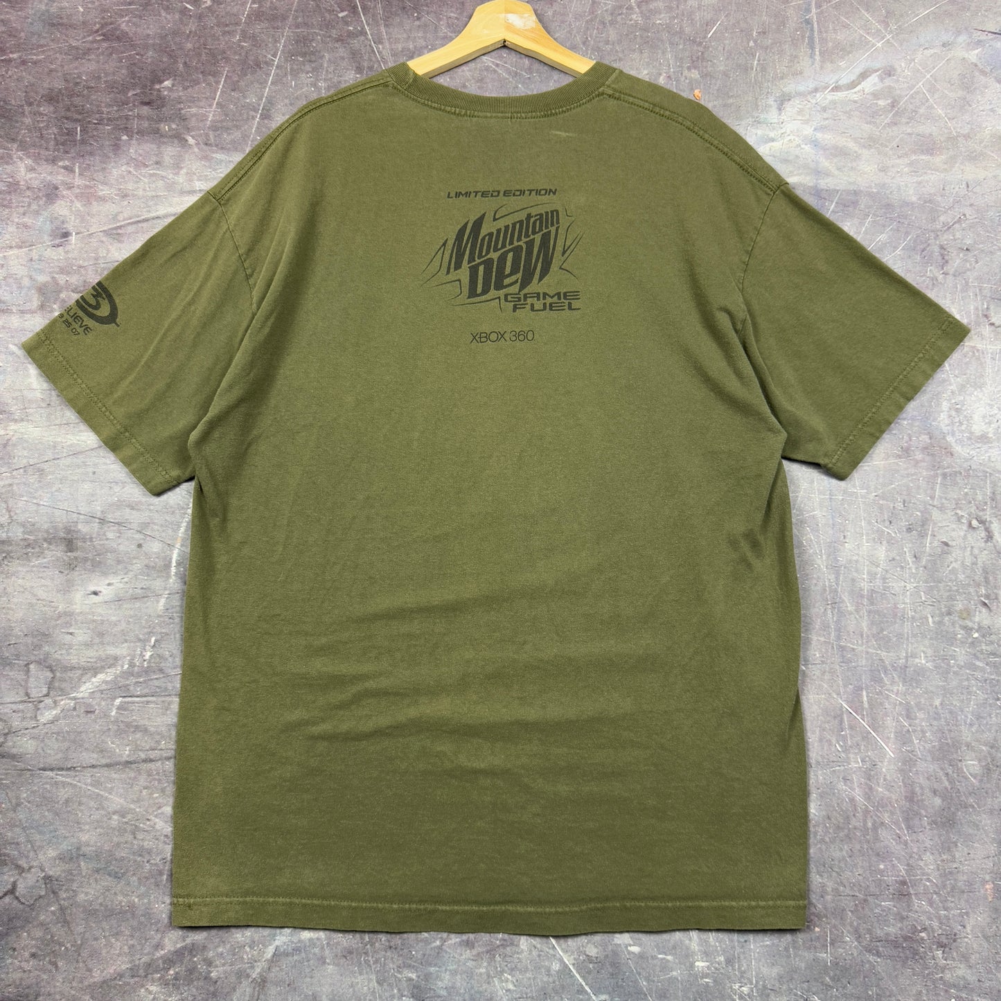 Early 00s Green Halo 3 Promo Master Chief Mountain Dew Graphic Shirt XL 0995