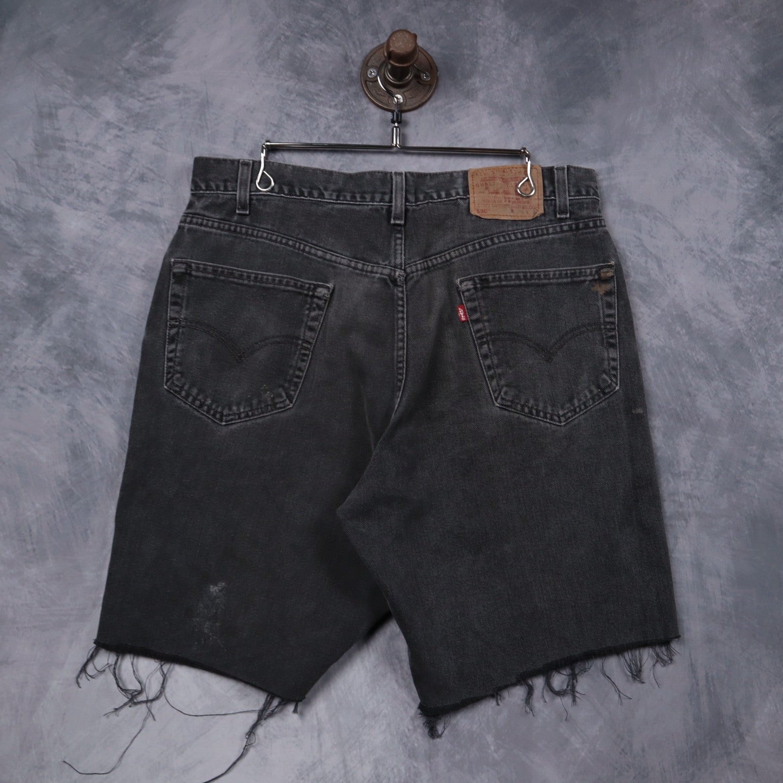90s Faded Black Levi's 550 Cutoff Denim Shorts 5210