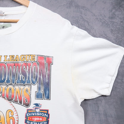 1996 White Texas Rangers Western Division Champions Shirt 5597