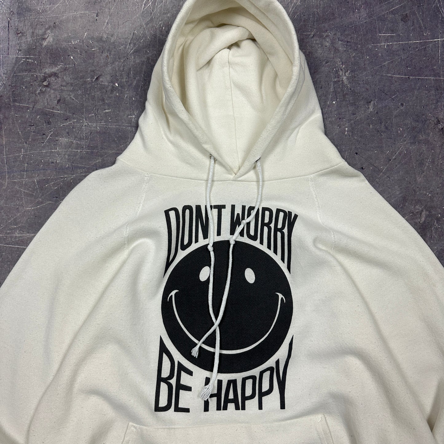 80s White "Don't Worry Be Happy" Smiley Face Graphic Hoodie L AB53