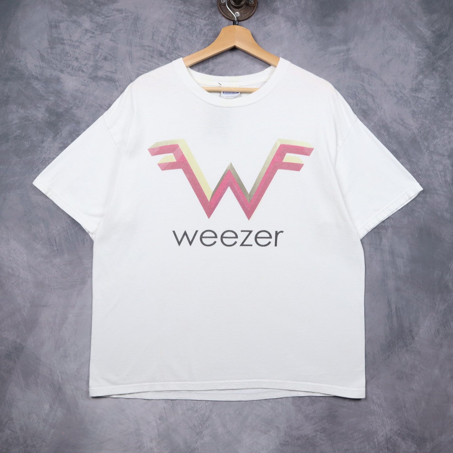 2001 White Weezer Band Logo Shirt 5161