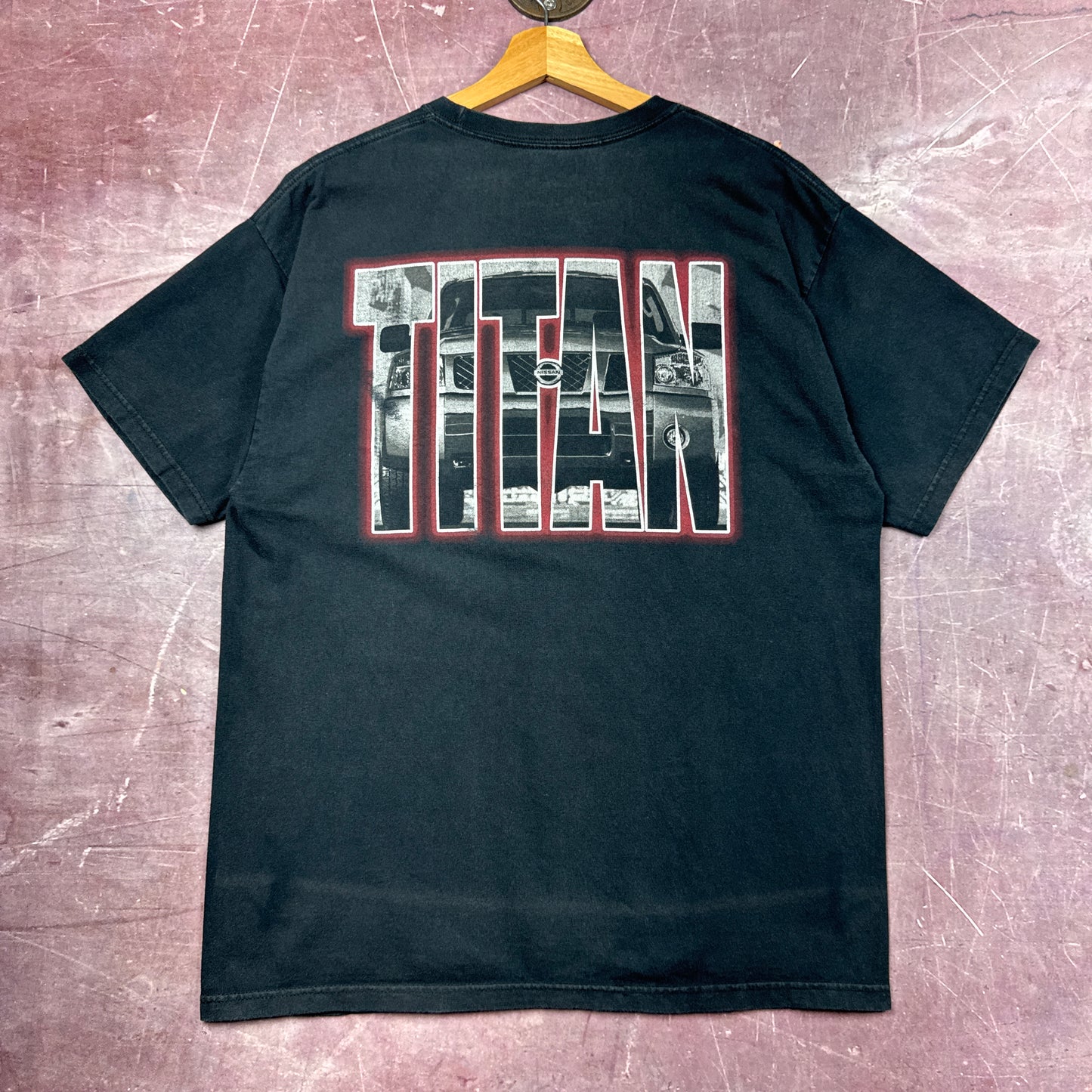 00s Black Nissan Titan Shirt 3836