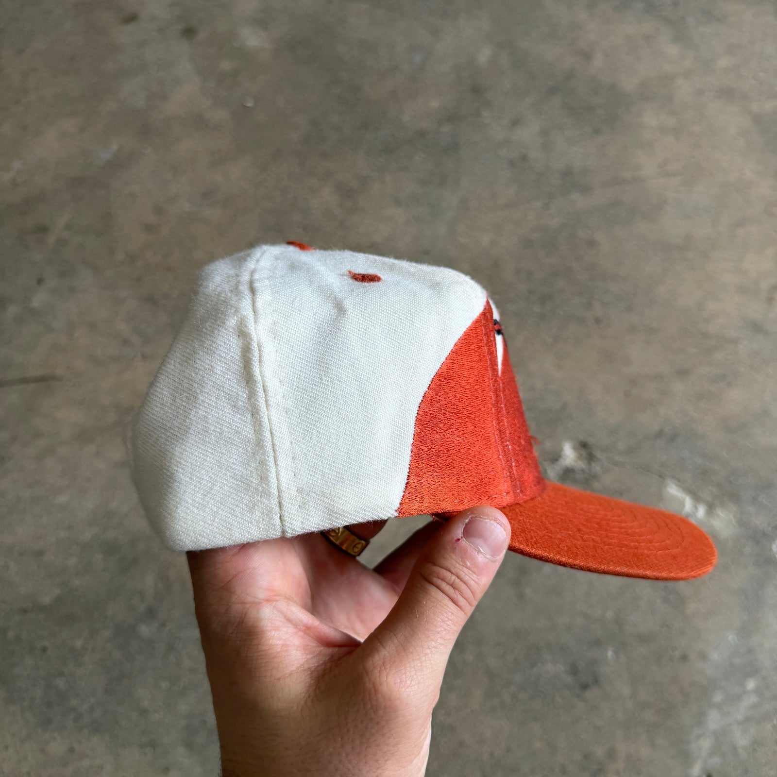 90s White Texas Longhorns Logo Athletic Sharktooth Snapback Hat 5787