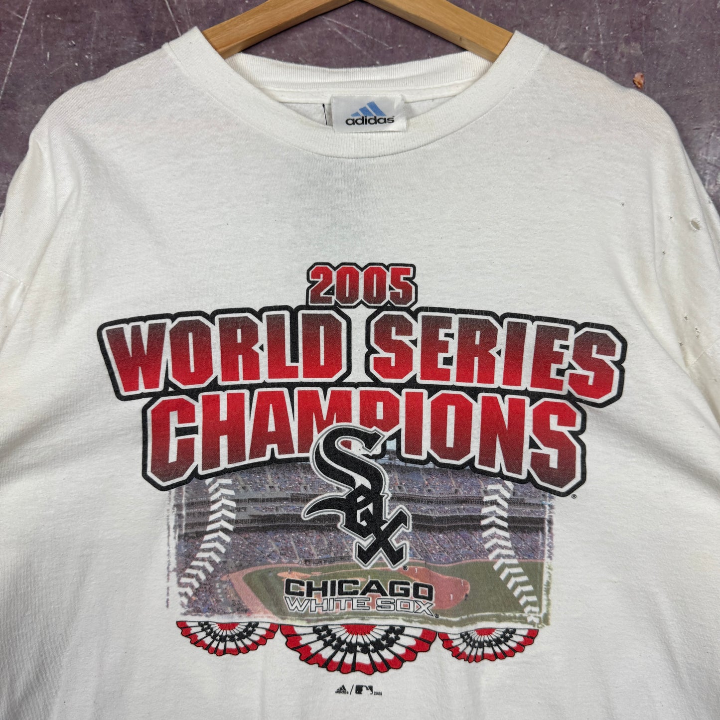 2005 White Adidas Chicago White Sox Shirt 3398