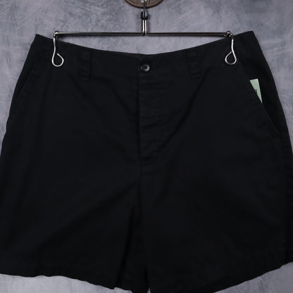 Early 2000s Black Eddie Bauer Chino Shorts 5200