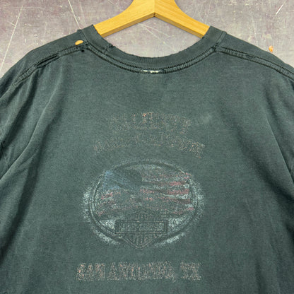 Early 00s Faded Black Thrashed Flaming Eagle San Antonio Harley Davidson Graphic Shirt XL 1163