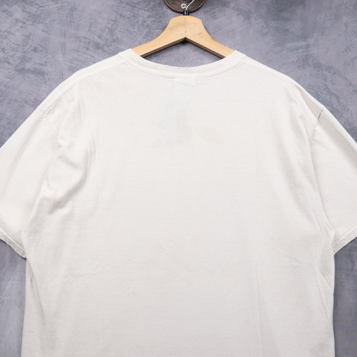 00s Cream Kia Soul 'Listen To Your Soul' Shirt 7255