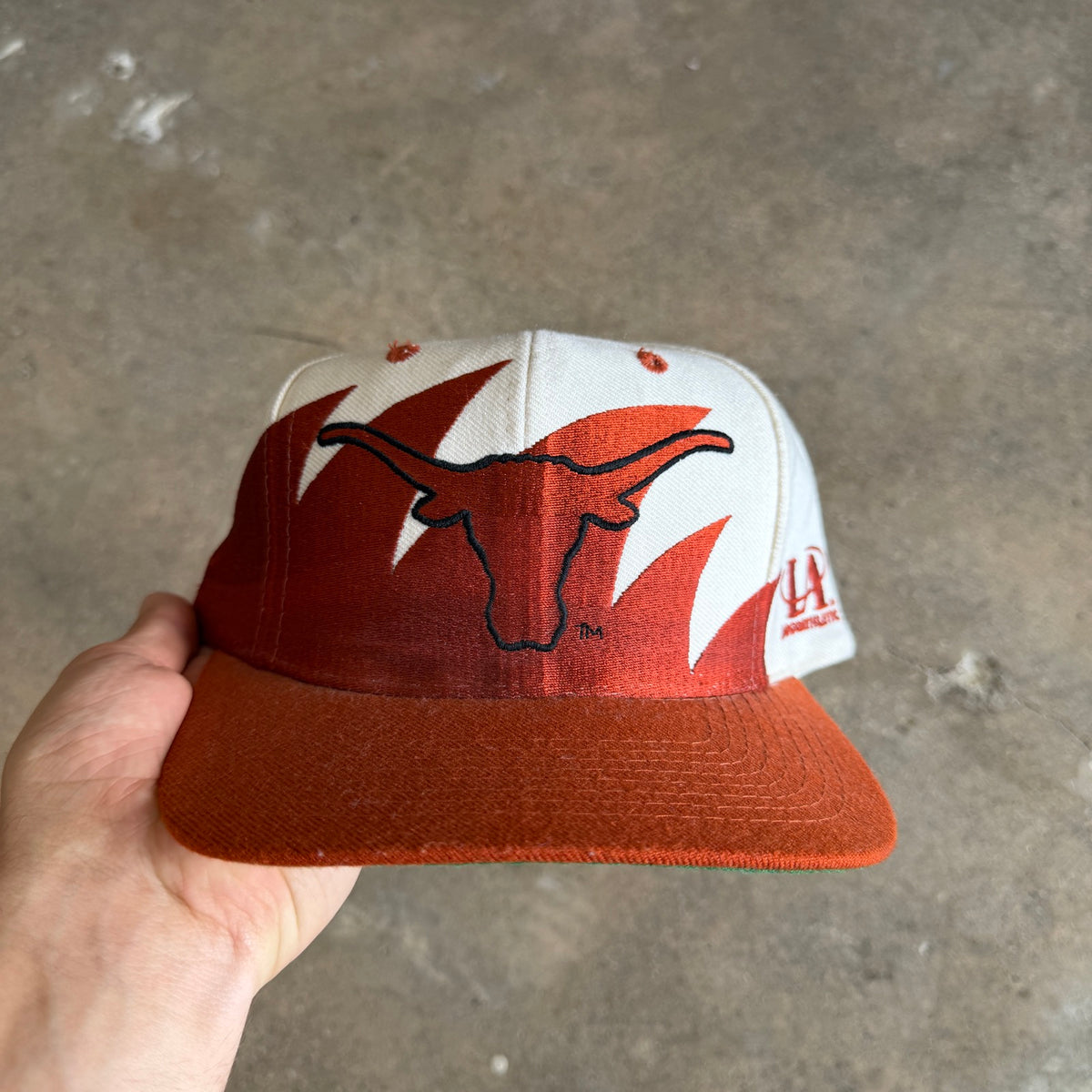 90s White Texas Longhorns Logo Athletic Sharktooth Snapback Hat 5791