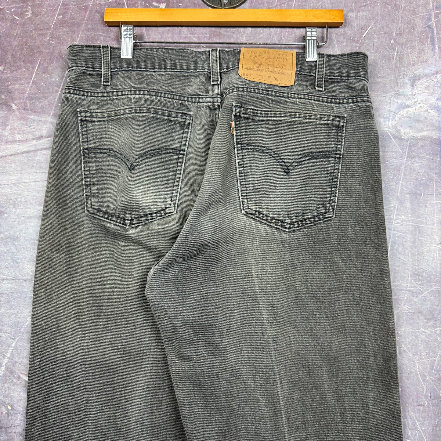 90s Faded Black Levi's 550 Orange Tab Denim Jeans 35x32 2231