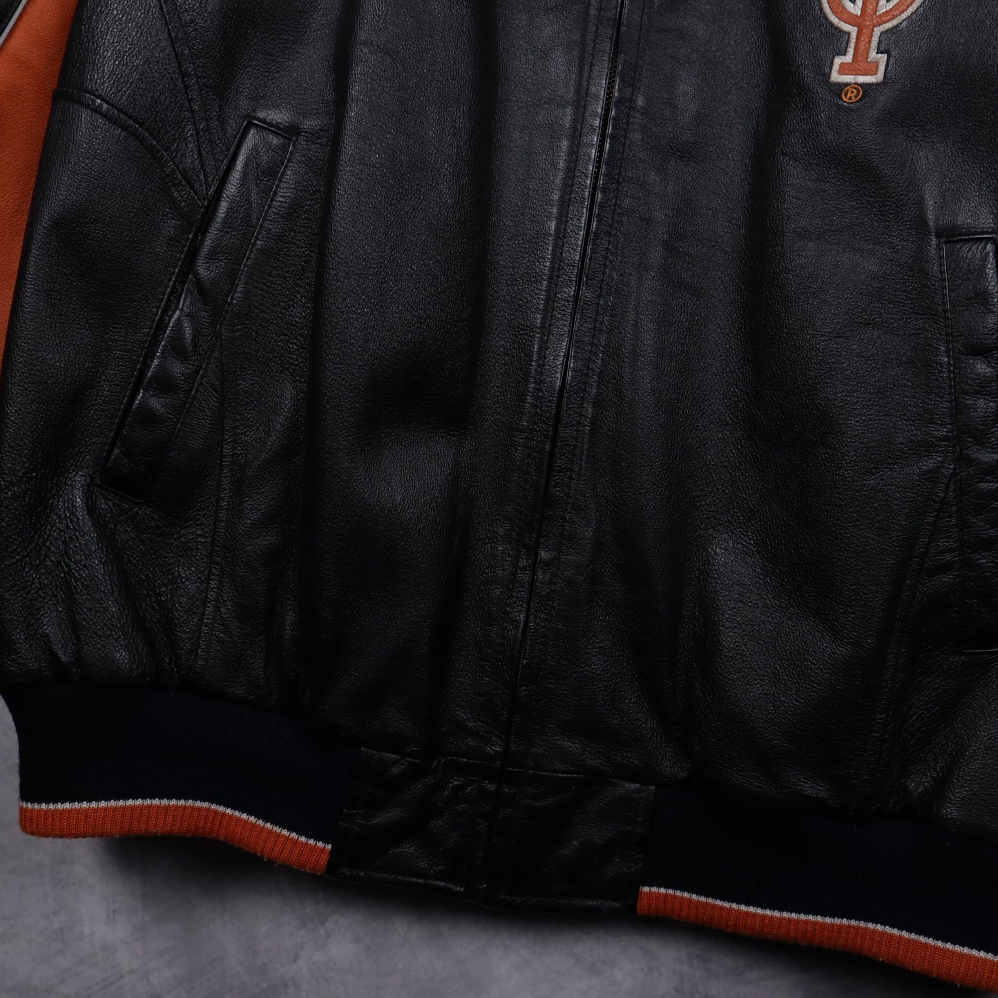 00s Black Texas Longhorns Leather Bomber Jacket 5933
