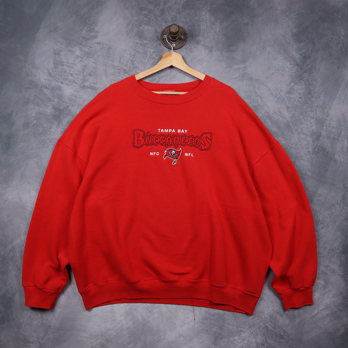 00s Red Tampa Bay Buccaneers Crewneck Sweatshirt 6479