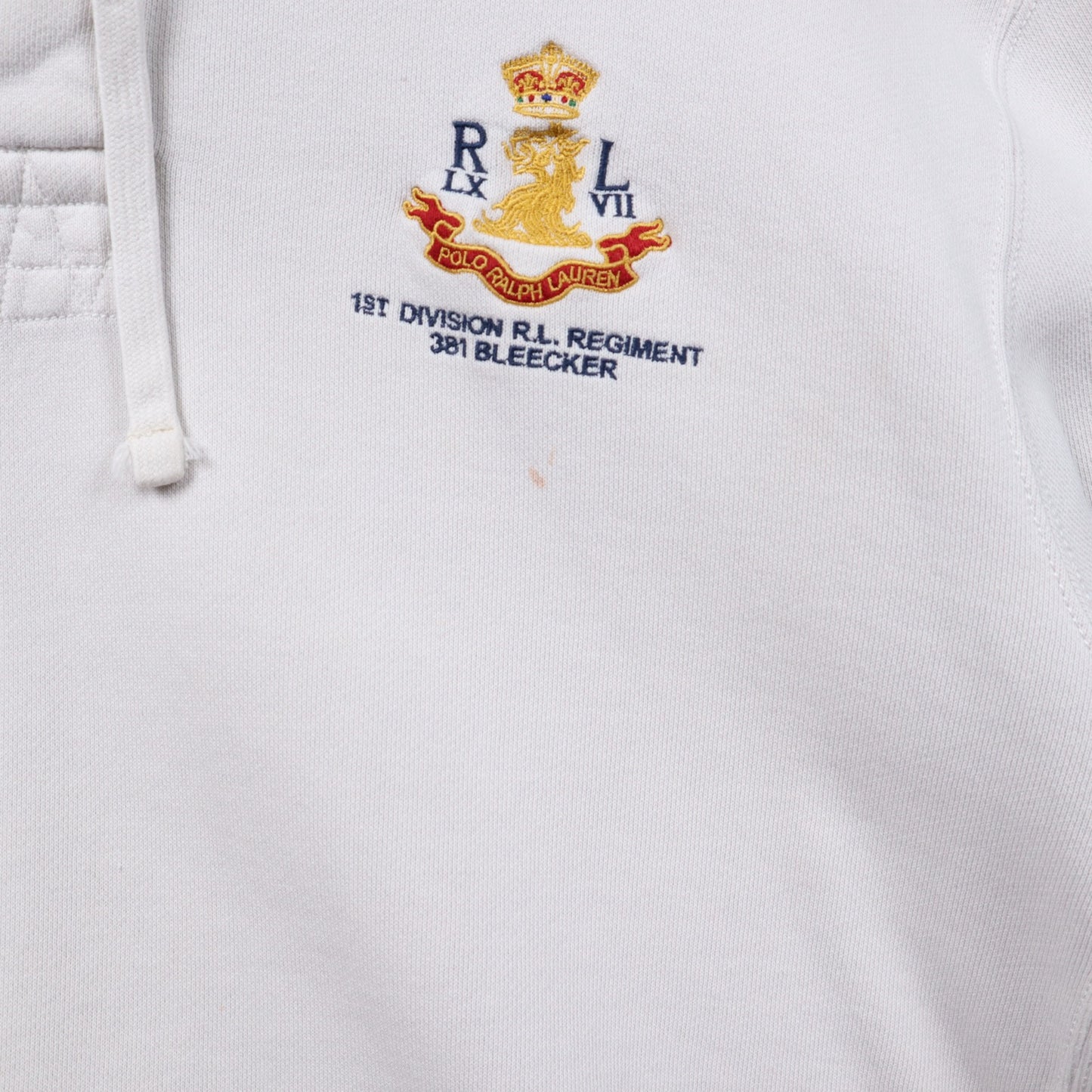 Early 2000s White Polo Ralph Lauren 1st Division R.L. Regiment Crest Hoodie 5321