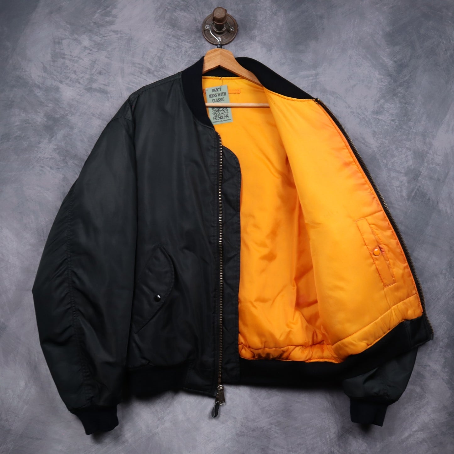 90s Black MA-1 Style Bomber Jacket 5097