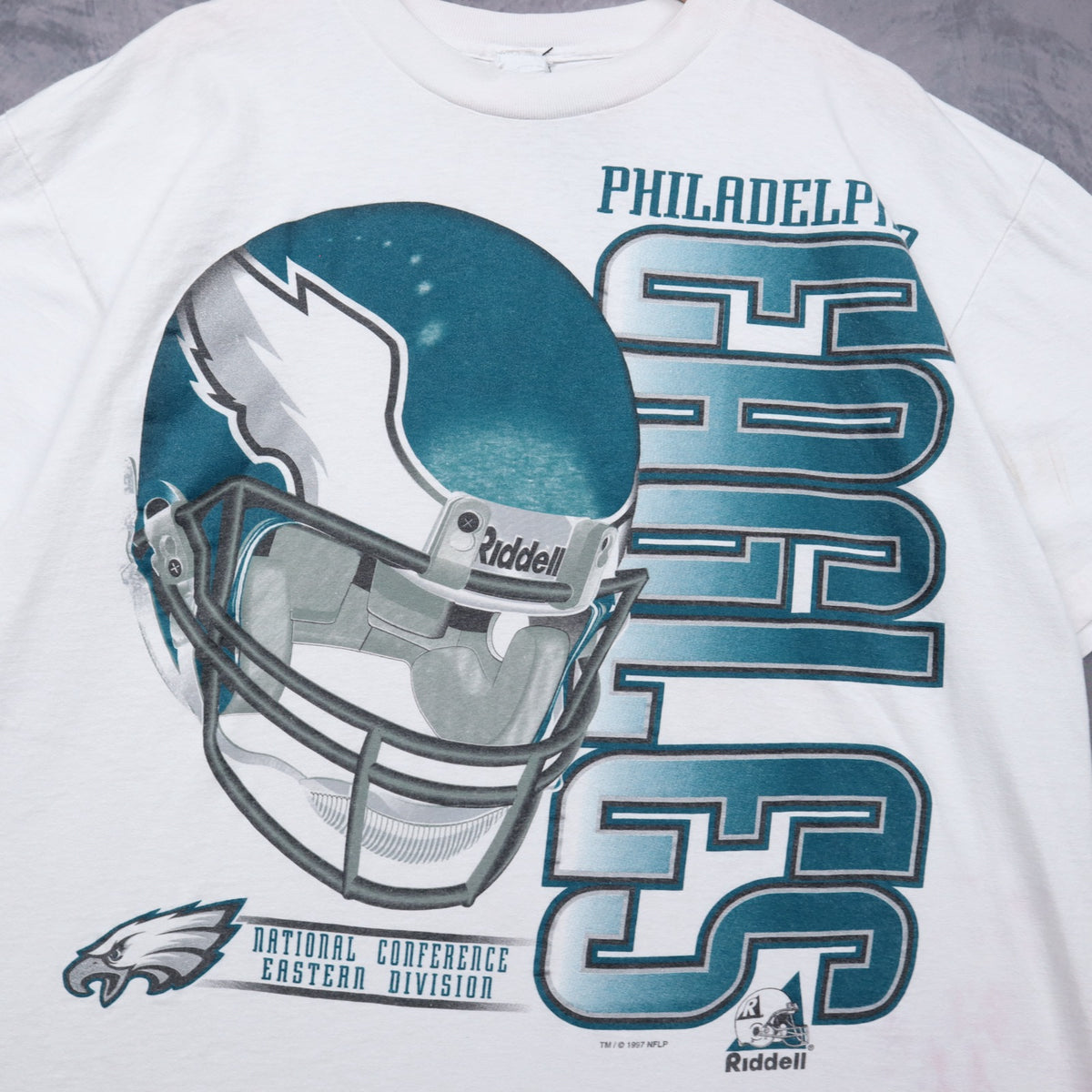 1997 White Philadelphia Eagles Riddell Helmet Shirt 6646